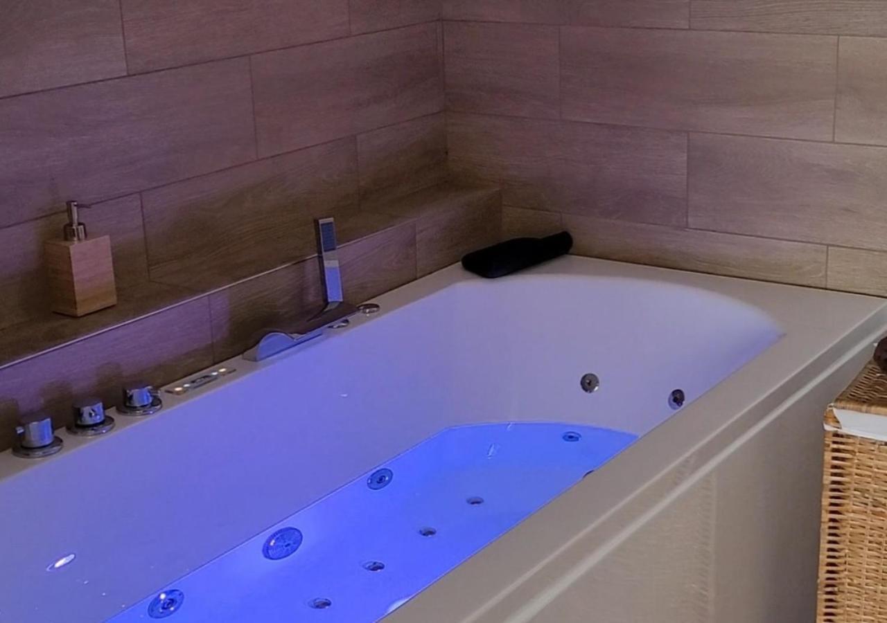 Appartement Les 3 Bulles à Gueux Extérieur photo